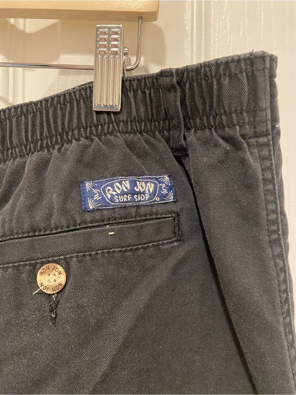 Ron Jon Surf Shop Men’s black shorts size